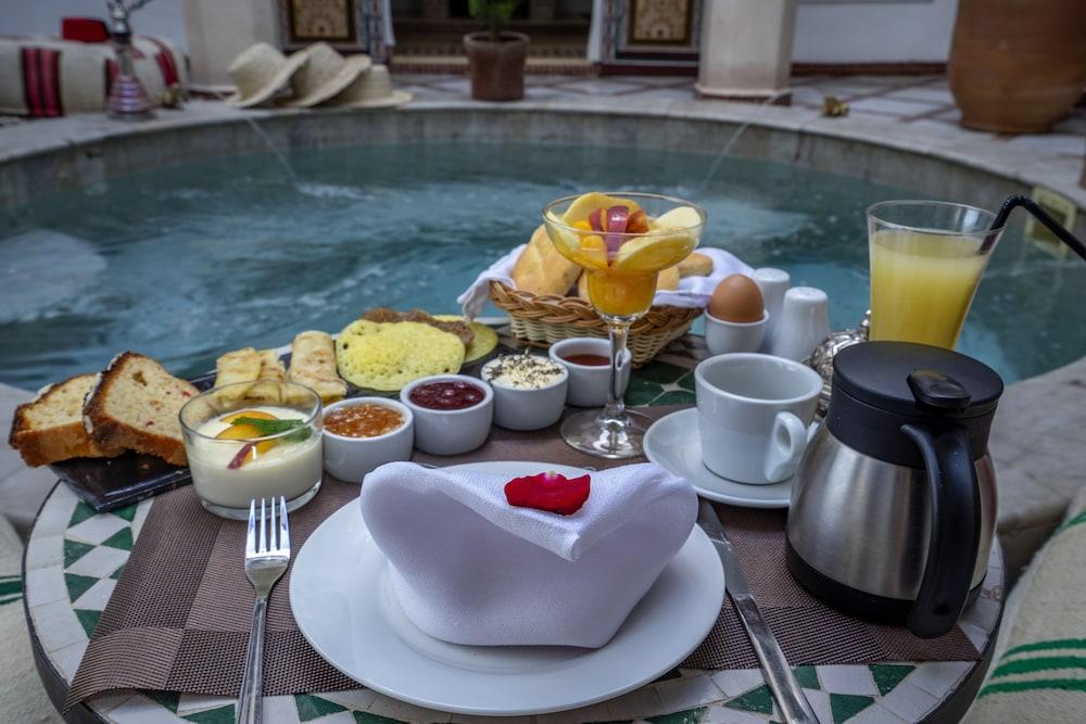Riad Safran Et Cannelle & Spa Марракеш Экстерьер фото